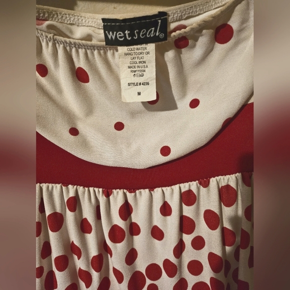 Ladies Wet Seal strapless red and white polkadot w/red tie in back, size M. - Picture 3 of 3